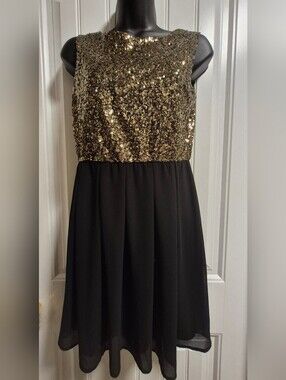 Womens Alythea Short Cocktail Party Dress Size Medium